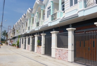 Cẩn Trọng Khi Đầu Tư Nhà Xây Sẵn Ở Ngoại Ô Sài Gòn